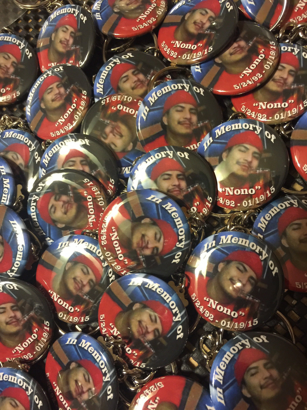 1.25" Custom Buttons: Personalized Pinbacks, Magnets, Flatbacks