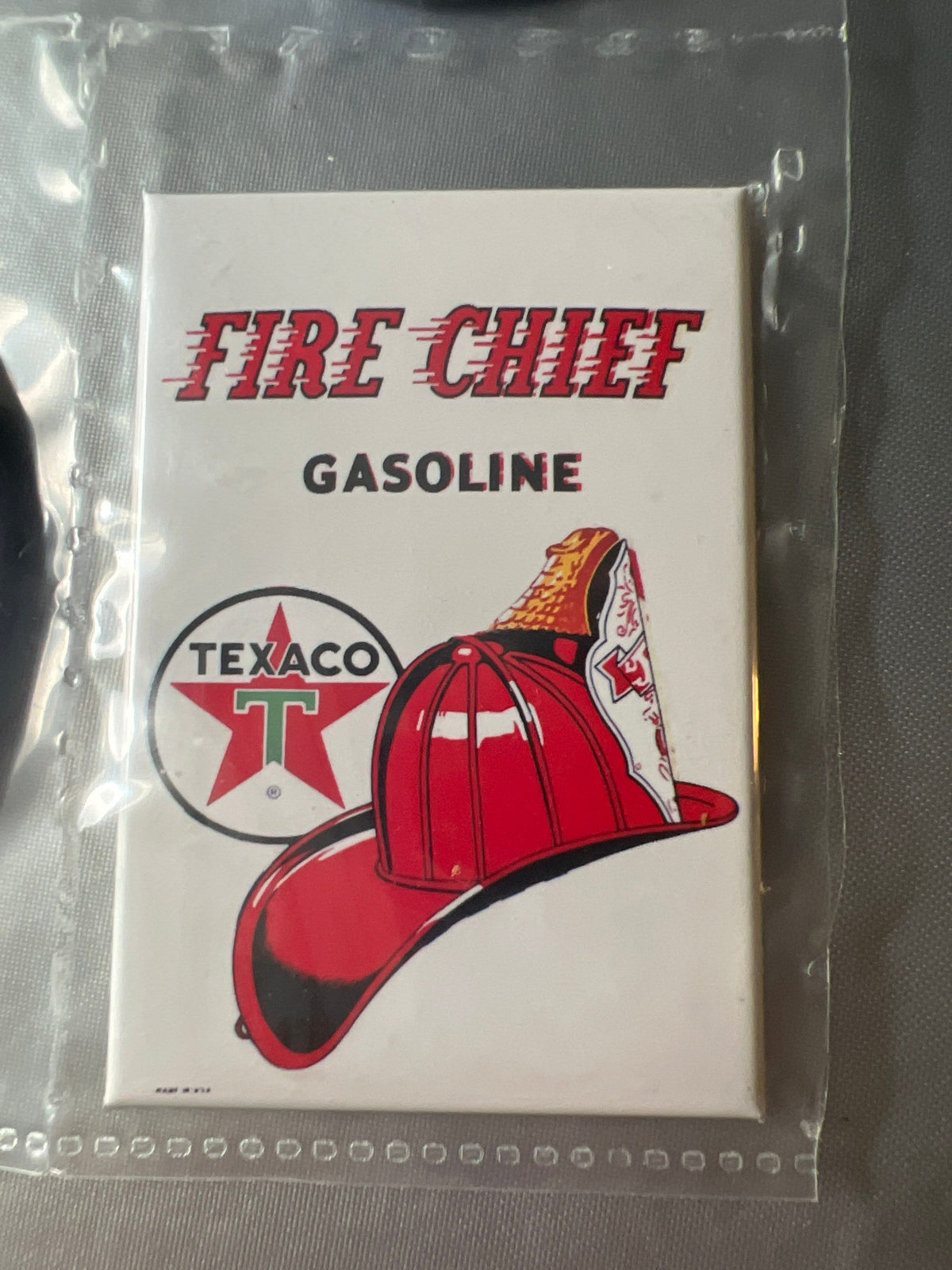 6 Gas Station Button Magnets, different sizes SetH