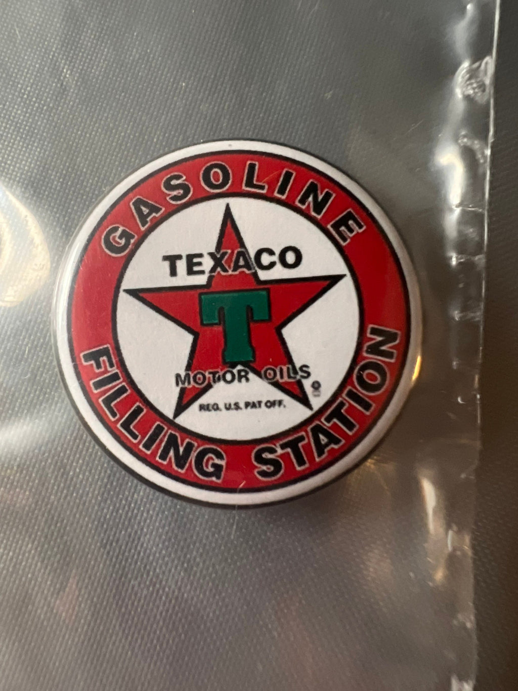 6 Gas Station Button Magnets, different sizes SETA