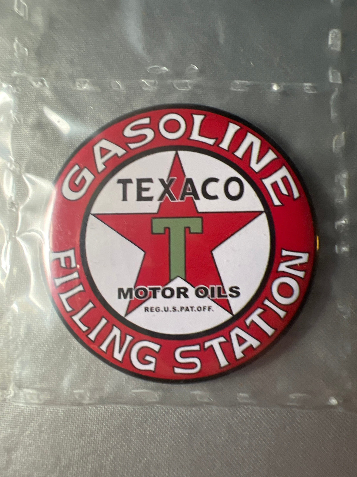 6 Gas Station Button Magnets, different sizes setC