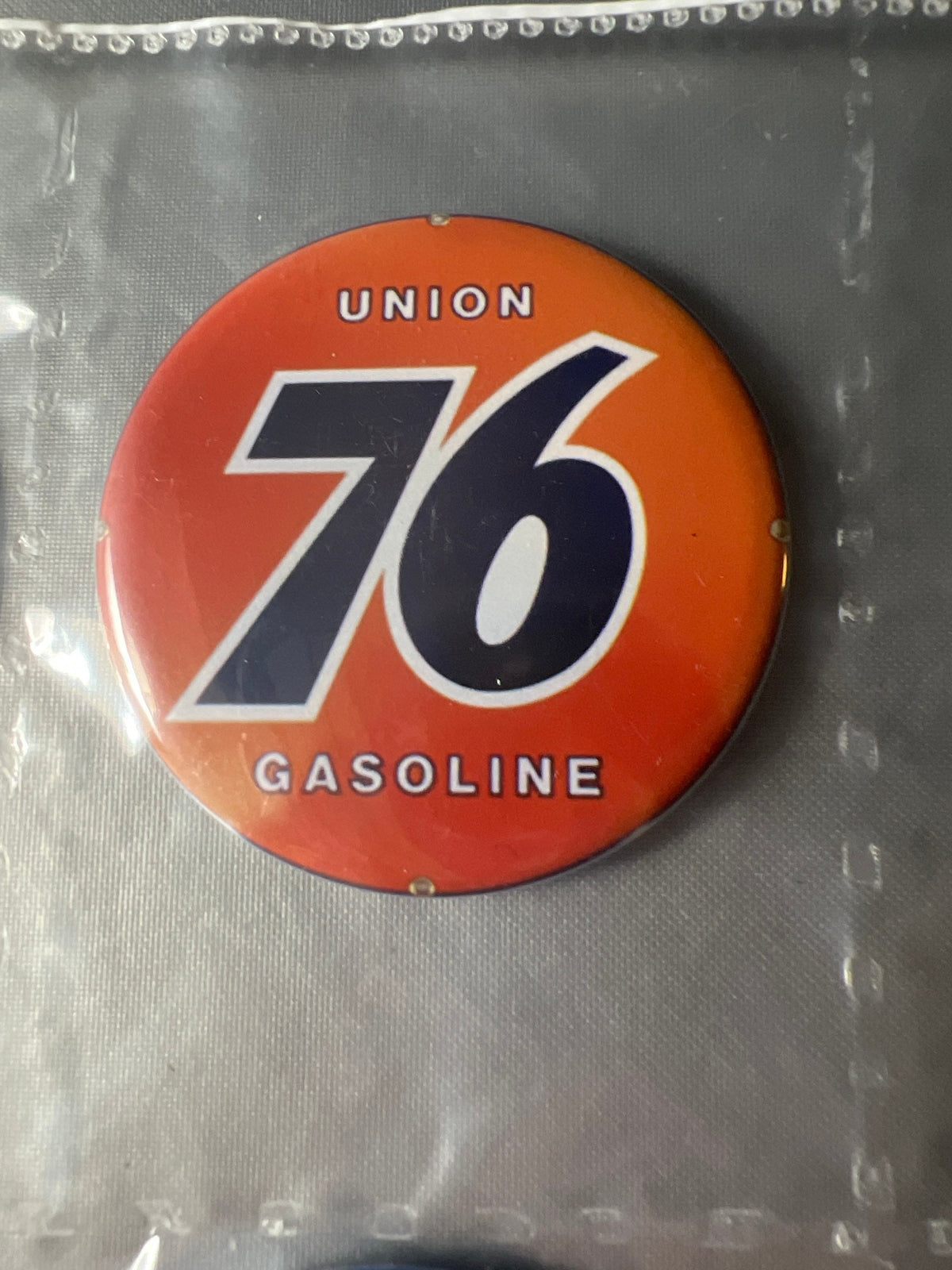 6 Gas Station Button Magnets, different sizes SetH