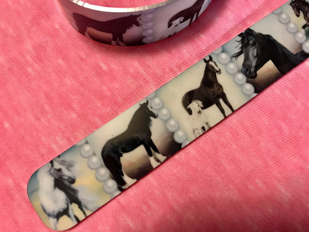 Horse Aluminum Cuff Bracelet: Custom Pearl Graphic Bracelet