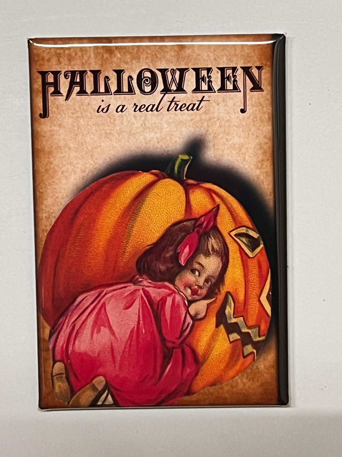 6 vintage halloween fridge magnets size 2x3"