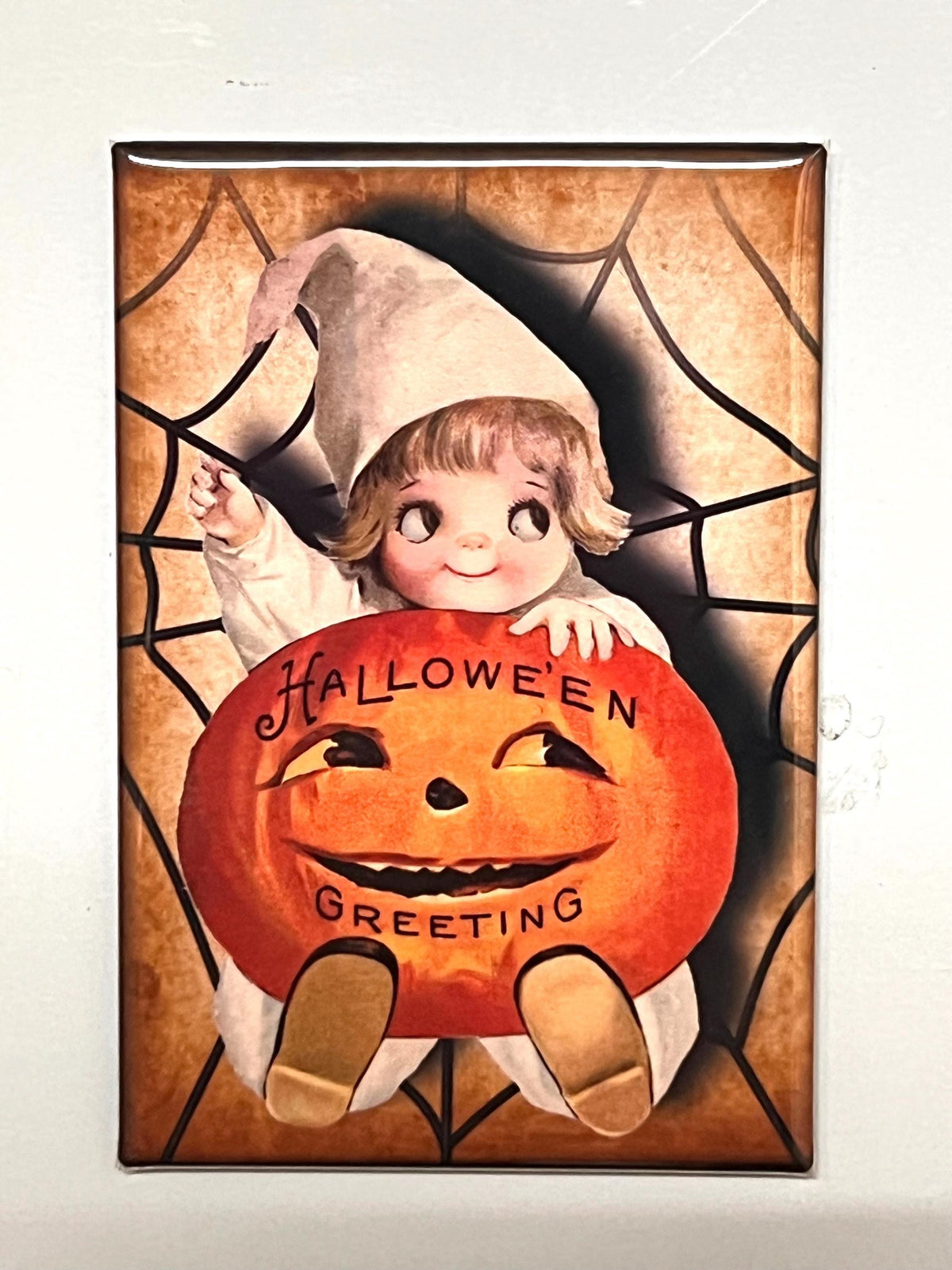 6 vintage halloween fridge magnets size 2x3"